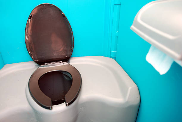 Portable Toilet Options We Offer in Englewood, FL