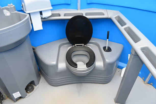 Best Wedding porta potty rental  in Englewood, FL